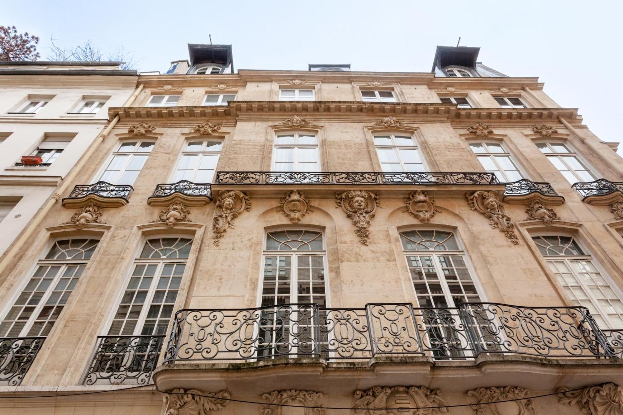 Au Coeur De Paris - Appartement Historique De Madame Du Barry Exterior foto